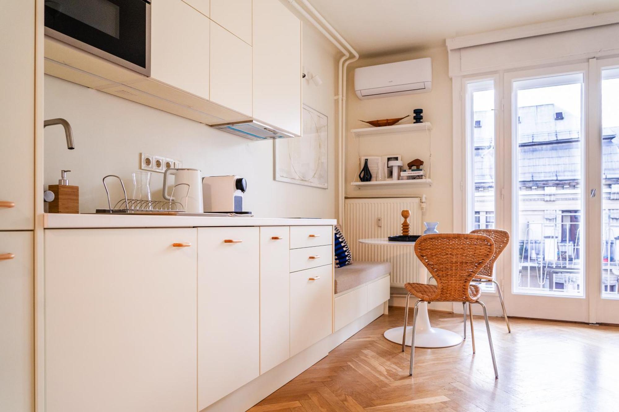 Pannonia View Delight Apartment Будапеща Екстериор снимка