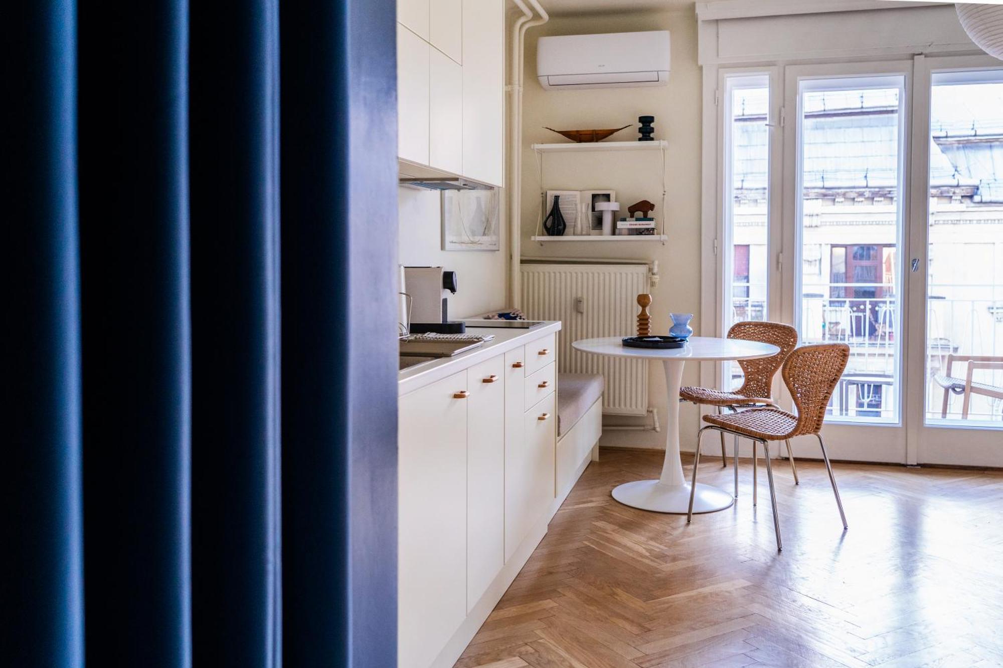 Pannonia View Delight Apartment Будапеща Екстериор снимка