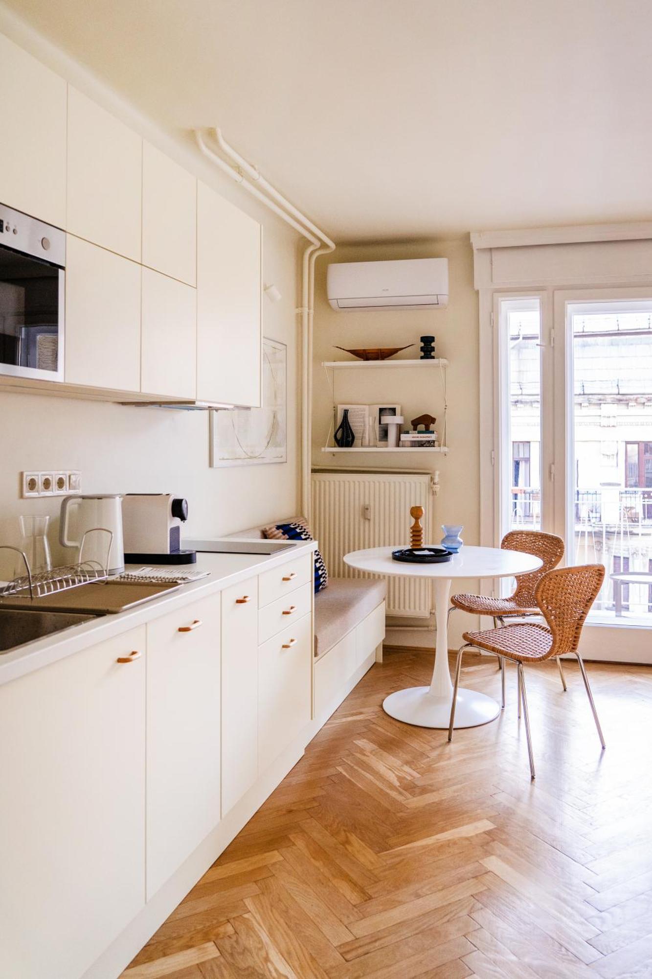 Pannonia View Delight Apartment Будапеща Екстериор снимка