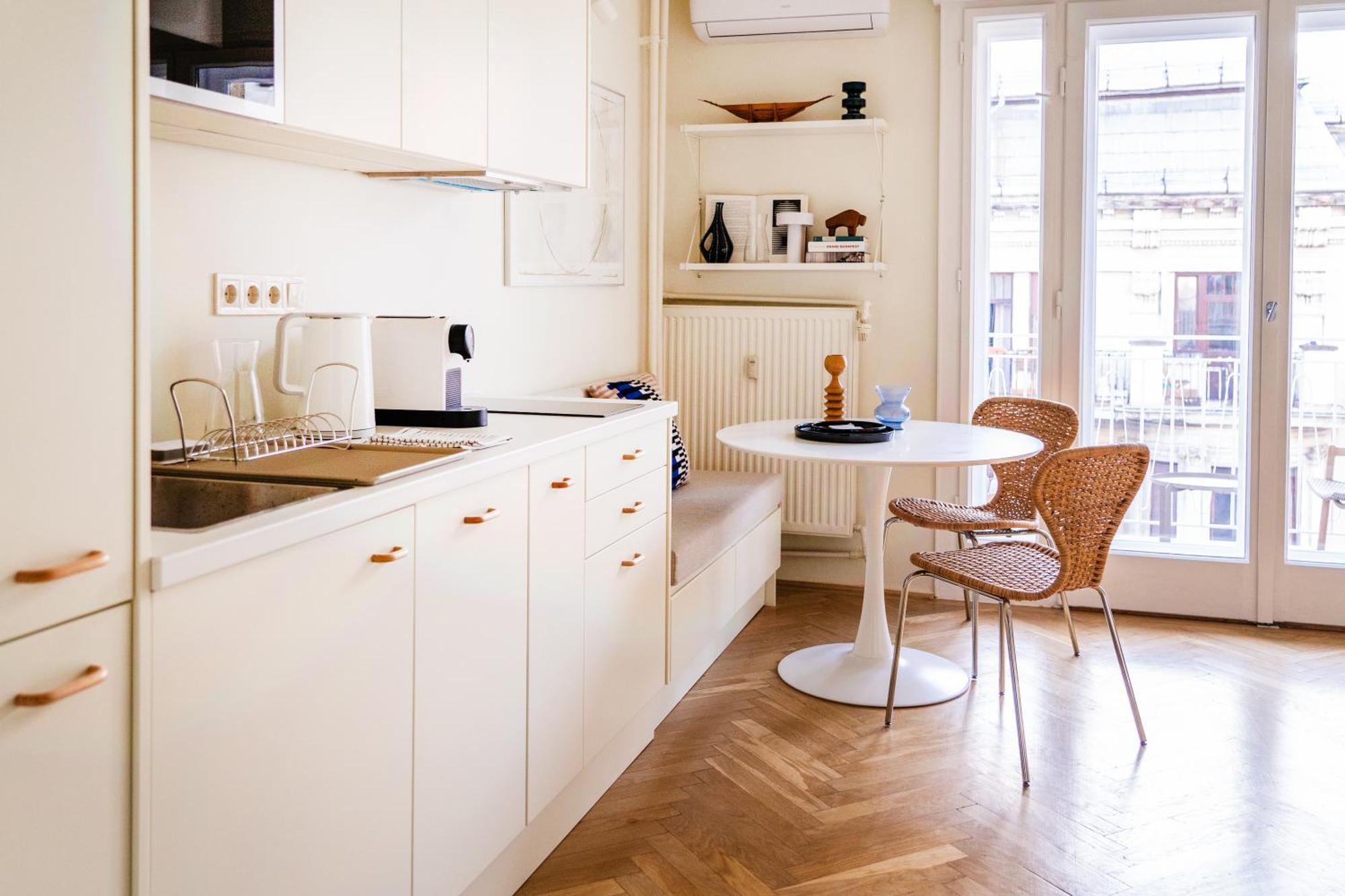 Pannonia View Delight Apartment Будапеща Екстериор снимка